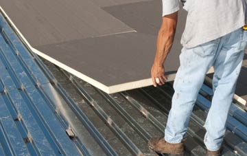 benefits of insulating Tomaknock flat roofing