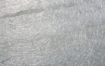 Tomaknock laminate fibreglass or shingles?